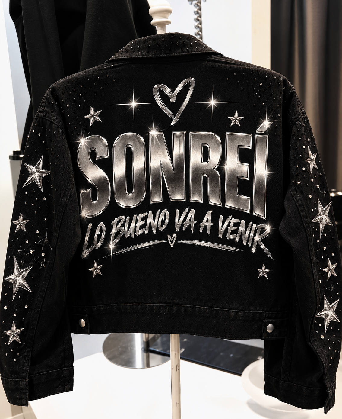 CAMPERA SEGUÍ EN CARRERA - Imagen 4